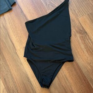 superdown Black One-Shoulder Kids Bodysuit